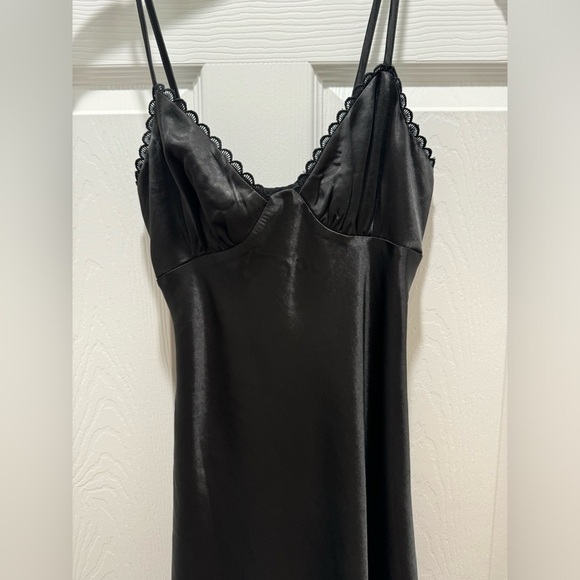 NWT Princess Polly ROMAN MINI DRESS BLACK 2 - Picture 3 of 11